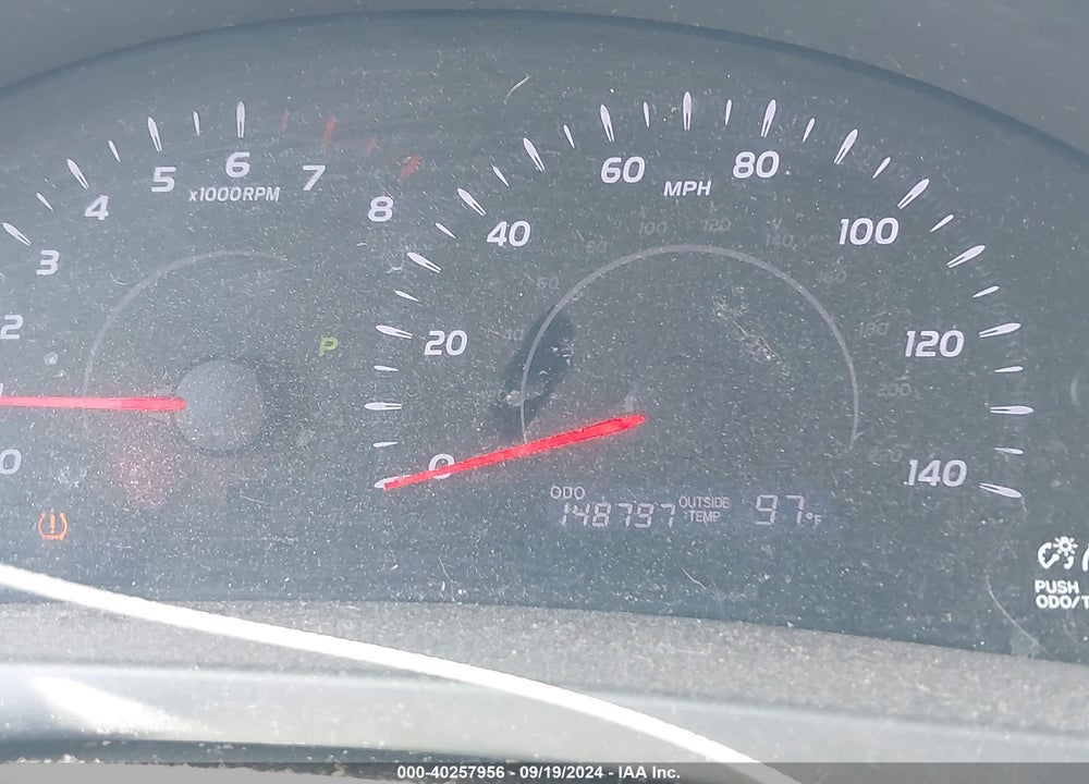 2010 TOYOTA CAMRY LE VIN: 4T4BF3EK3AR015851