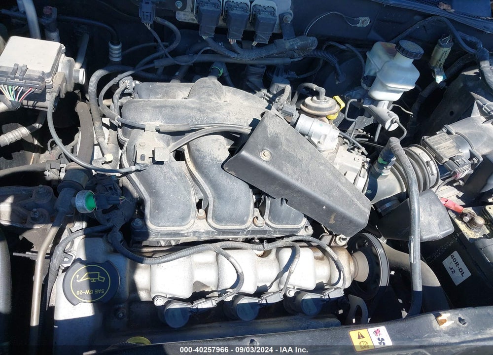 2005 FORD ESCAPE XLT VIN: 1FMYU93115KB42834