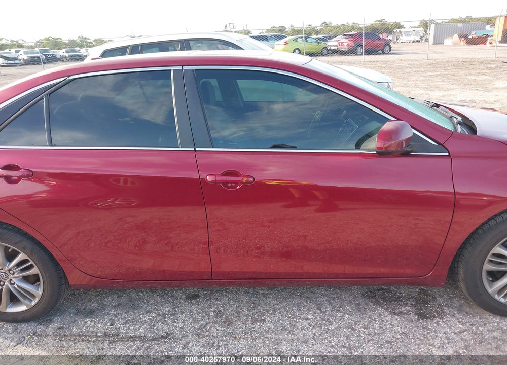 2015 TOYOTA CAMRY SE VIN: 4T1BF1FKXFU945122