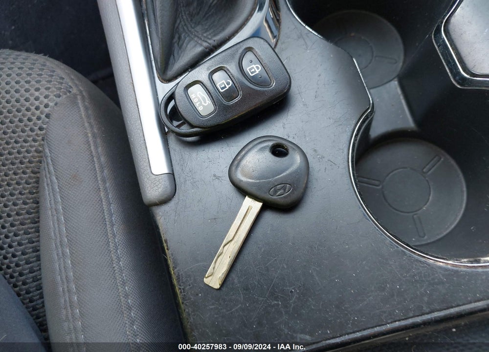 2011 HYUNDAI SONATA GLS VIN: 5NPEB4AC9BH162652