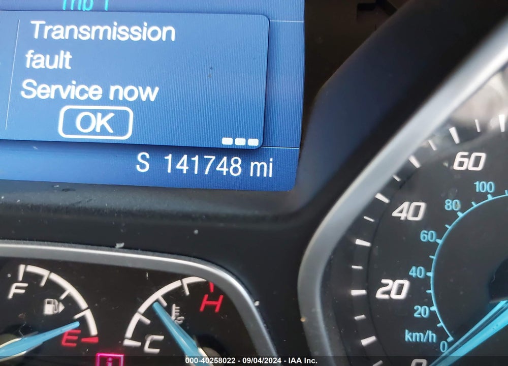 2014 FORD FOCUS SE VIN: 1FADP3K2XEL245946