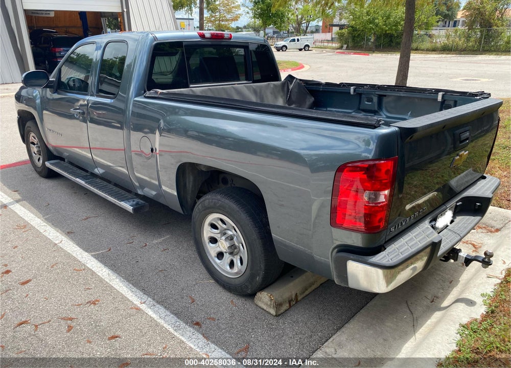2009 CHEVROLET SILVERADO 1500 WORK TRUCK VIN: 1GCEC19X69Z251147