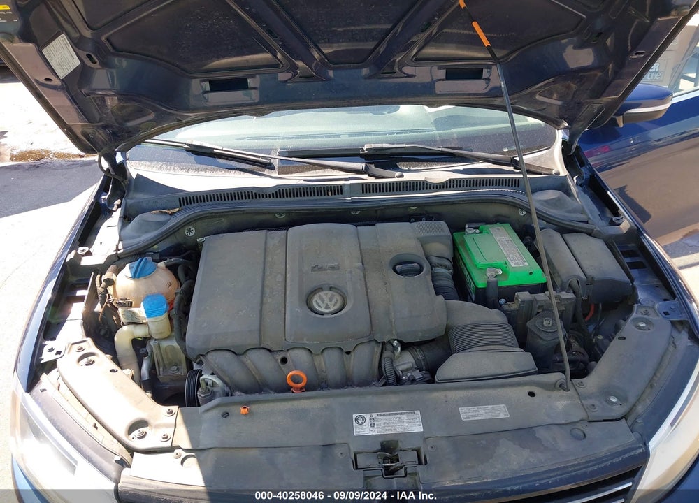 2013 VOLKSWAGEN JETTA 2.5L SE VIN: 3VWDP7AJ0DM434903