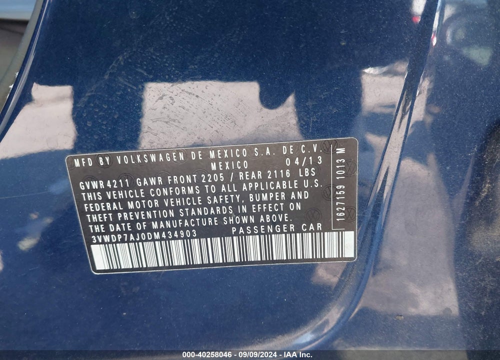 2013 VOLKSWAGEN JETTA 2.5L SE VIN: 3VWDP7AJ0DM434903