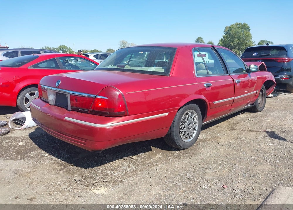 2000 MERCURY GRAND MARQUIS GS VIN: 2MEFM74W4YX744024