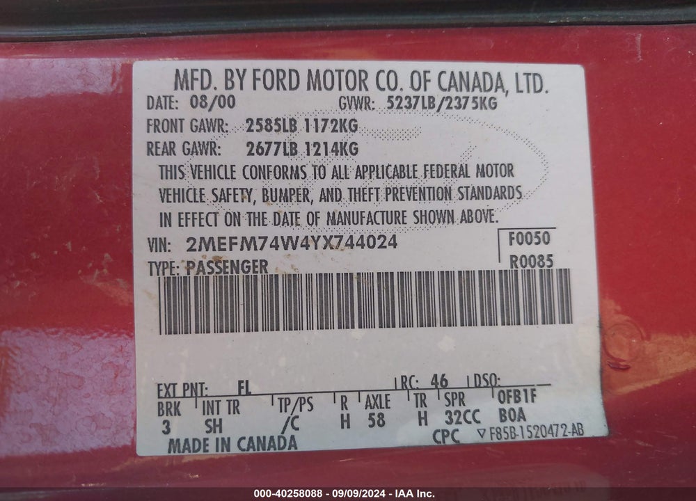 2000 MERCURY GRAND MARQUIS GS VIN: 2MEFM74W4YX744024