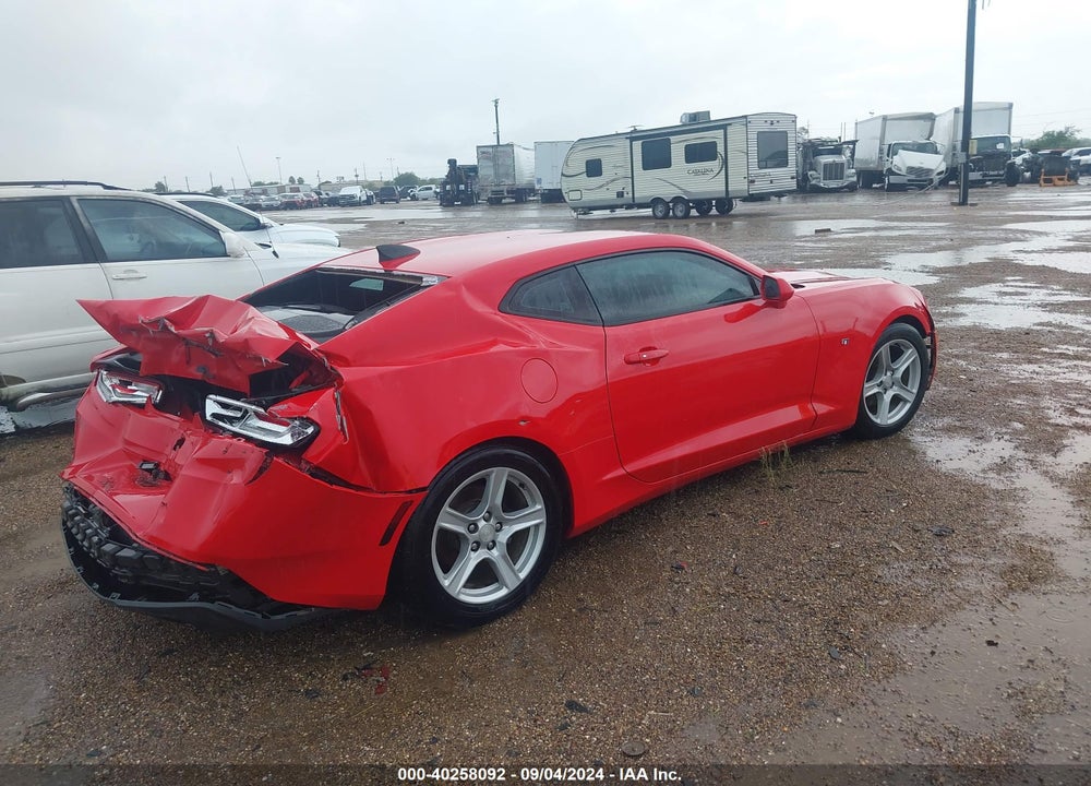 2017 CHEVROLET CAMARO 1LT VIN: 1G1FB1RS4H0182482