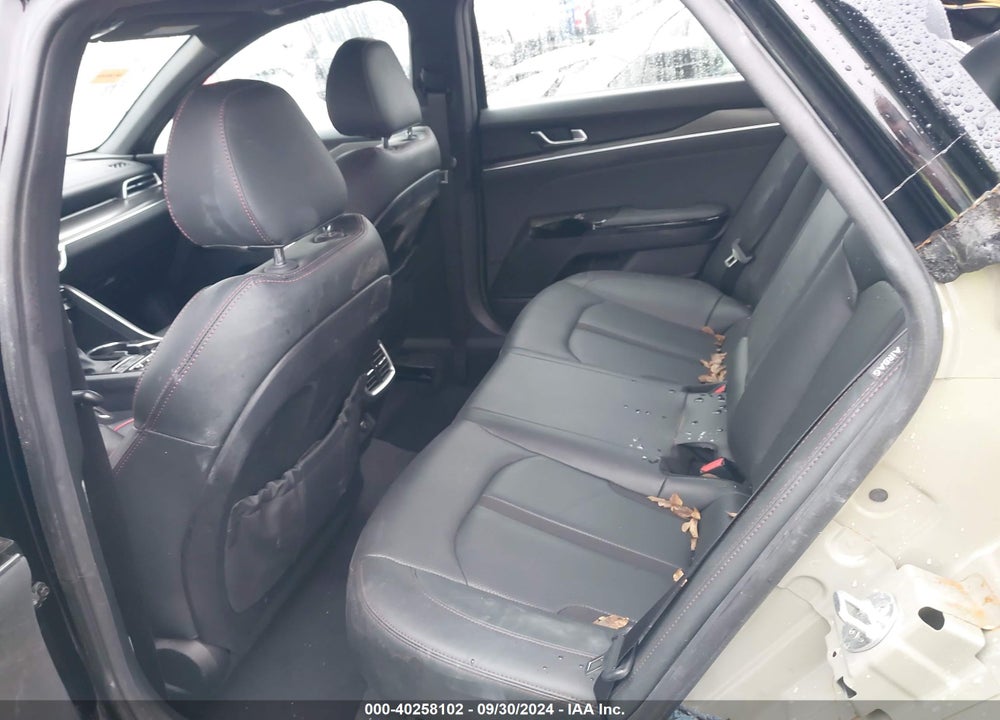 2022 KIA K5 GT VIN: 5XXG44J85NG134118