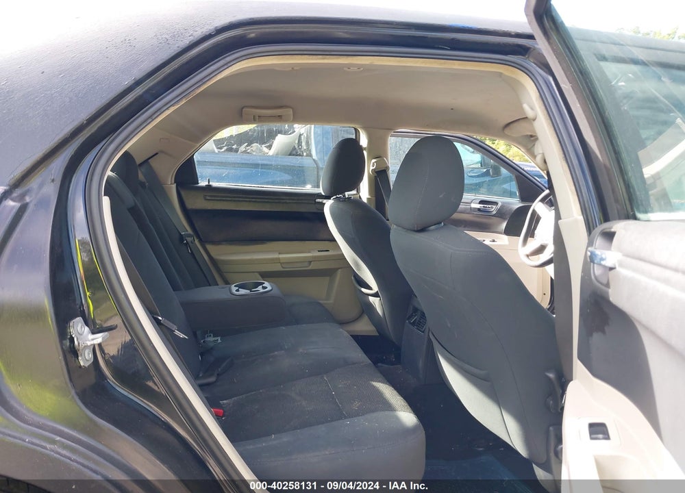 2007 CHRYSLER 300 VIN: 2C3LA43R07H647486