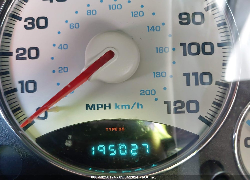 2002 JEEP LIBERTY LIMITED EDITION VIN: 1J4GL58K32W299714