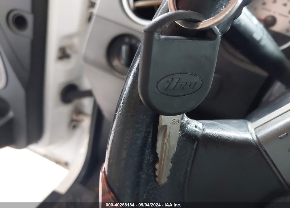 2007 FORD F-150 LARIAT/STX/XL/XLT VIN: 1FTPX12V57FB66272