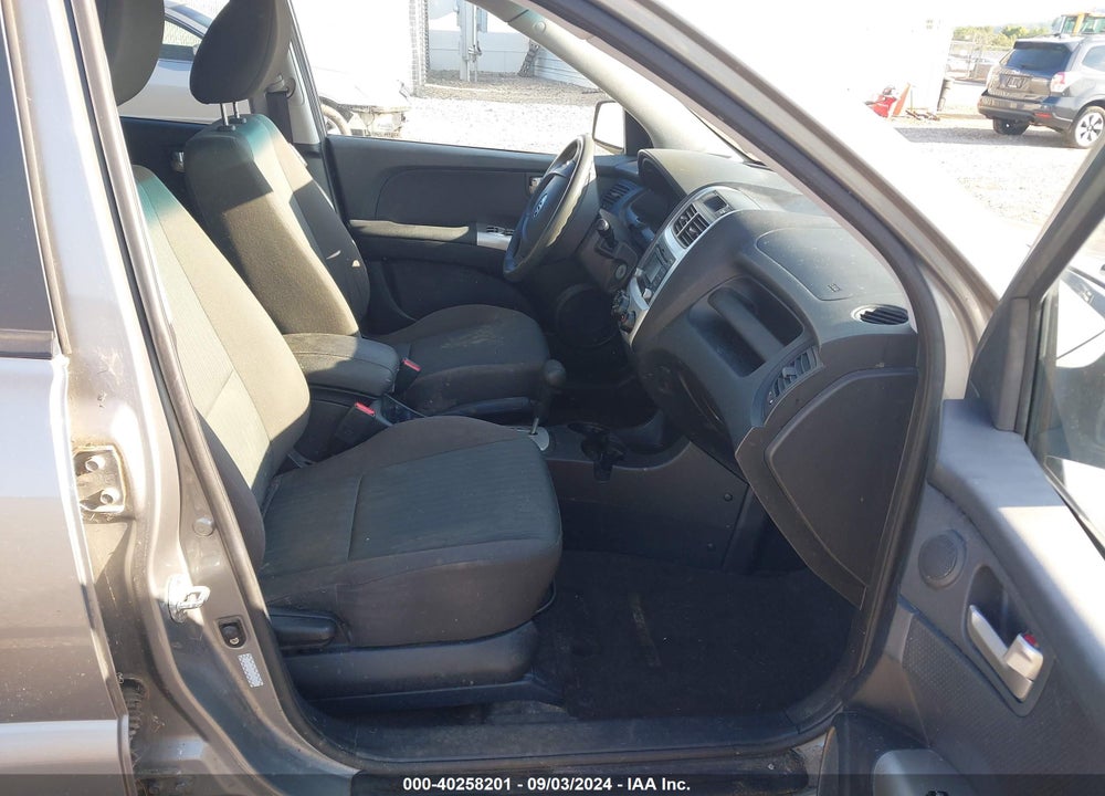 2010 KIA SPORTAGE LX V6 VIN: KNDKGCA32A7707916