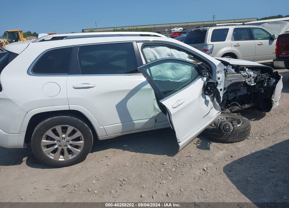 2018 JEEP CHEROKEE OVERLAND 4X4 VIN: 1C4PJMJX9JD594340