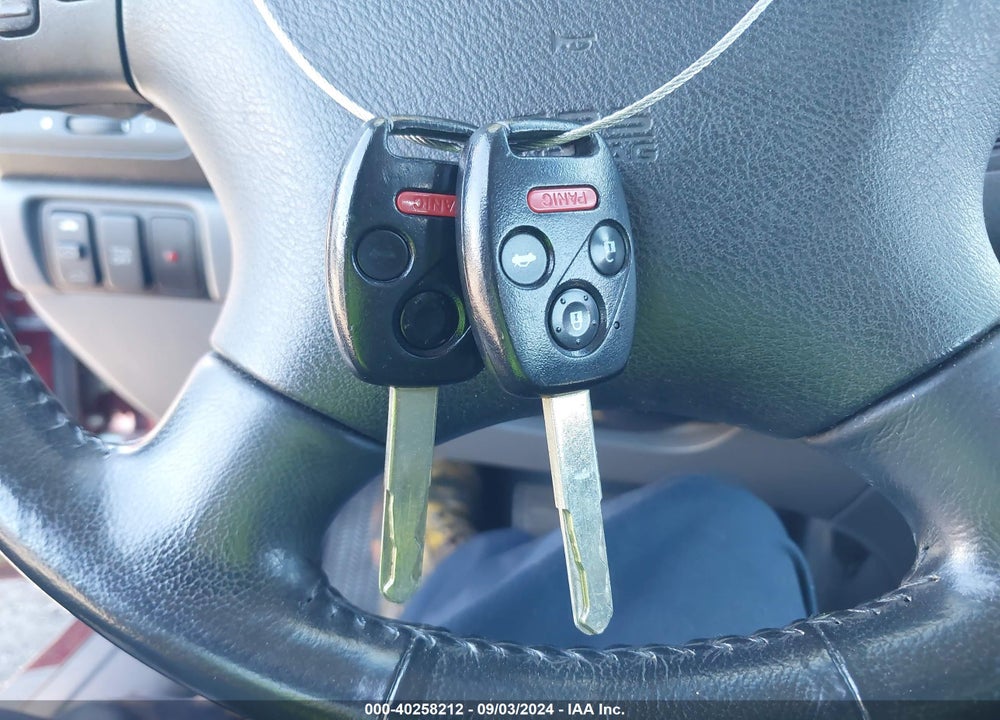 2004 HONDA ACCORD 3.0 EX VIN: 1HGCM665X4A080528
