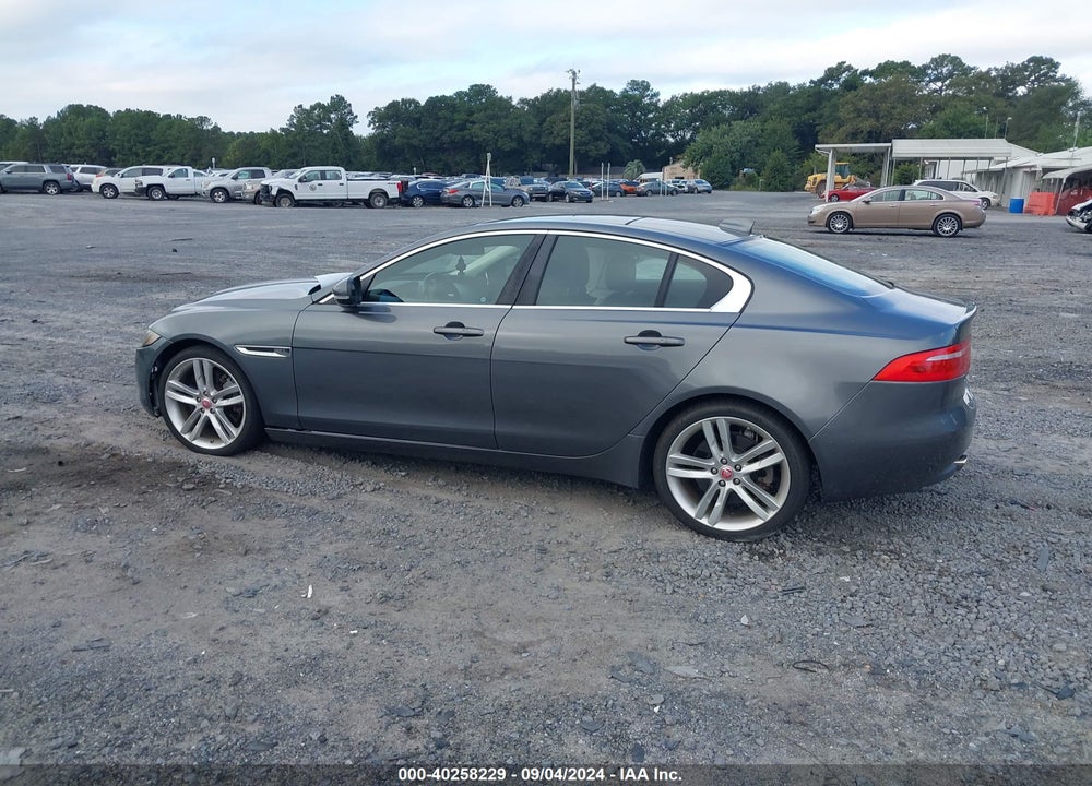 2017 JAGUAR XE 35T PRESTIGE VIN: SAJAE4BV7HA961482