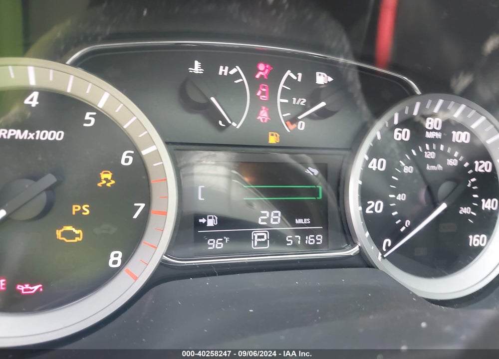 2015 NISSAN SENTRA SV VIN: 3N1AB7APXFL694259