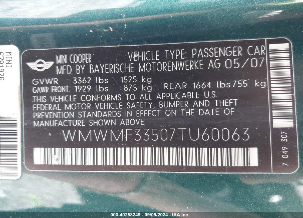 2007 MINI COOPER VIN: WMWMF33507TU60063