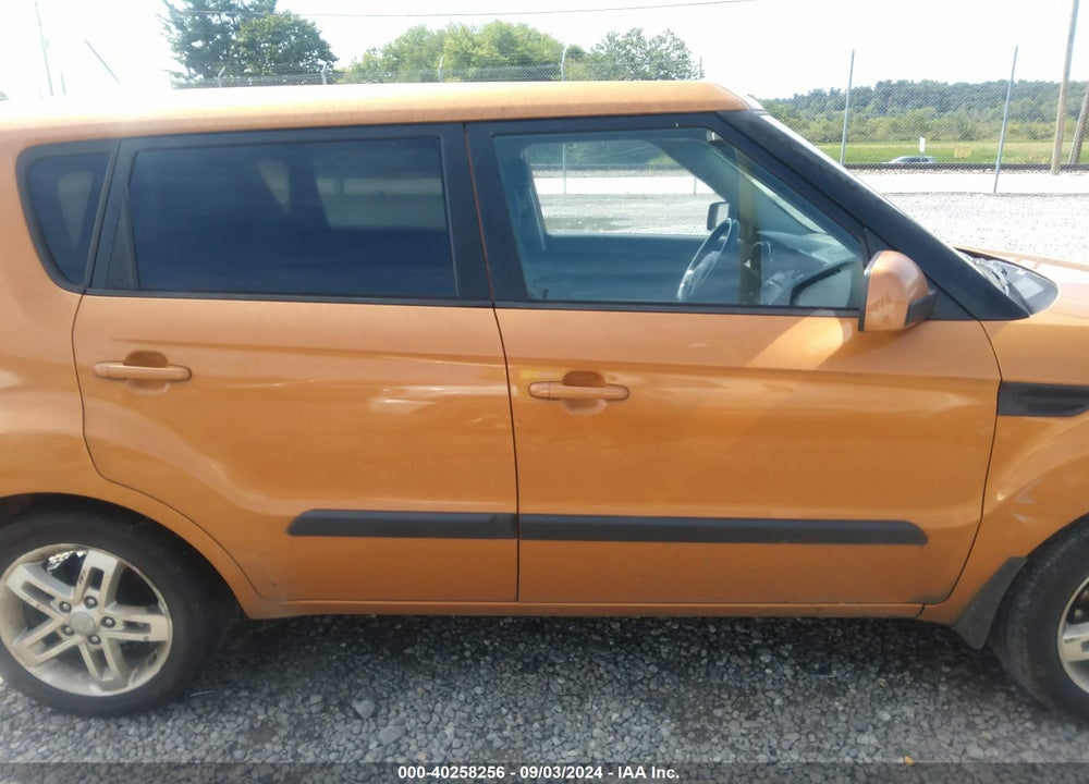 2011 KIA SOUL VIN: KNDJT2A29B7313761