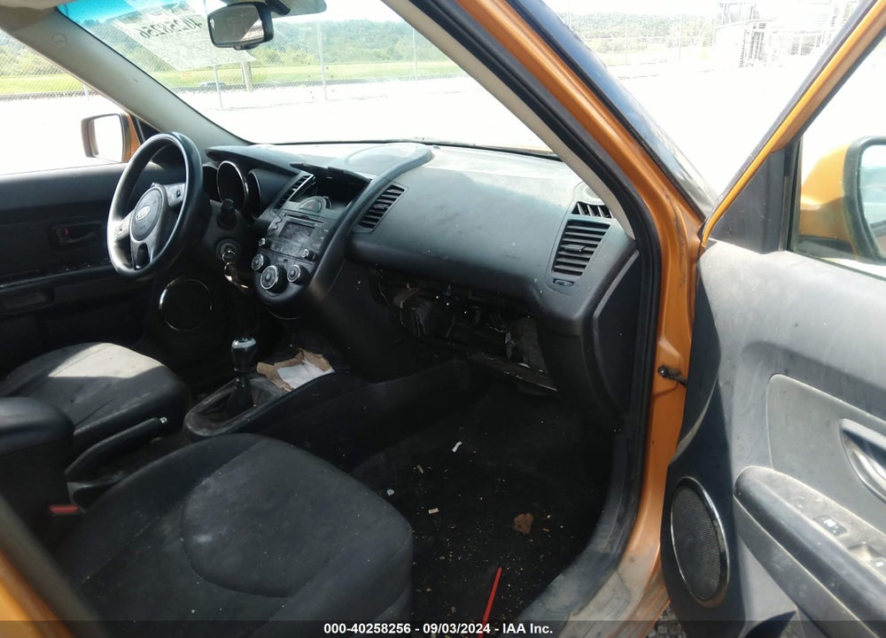 2011 KIA SOUL VIN: KNDJT2A29B7313761