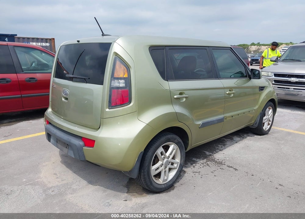 2011 KIA SOUL VIN: KNDJT2A22B7340719