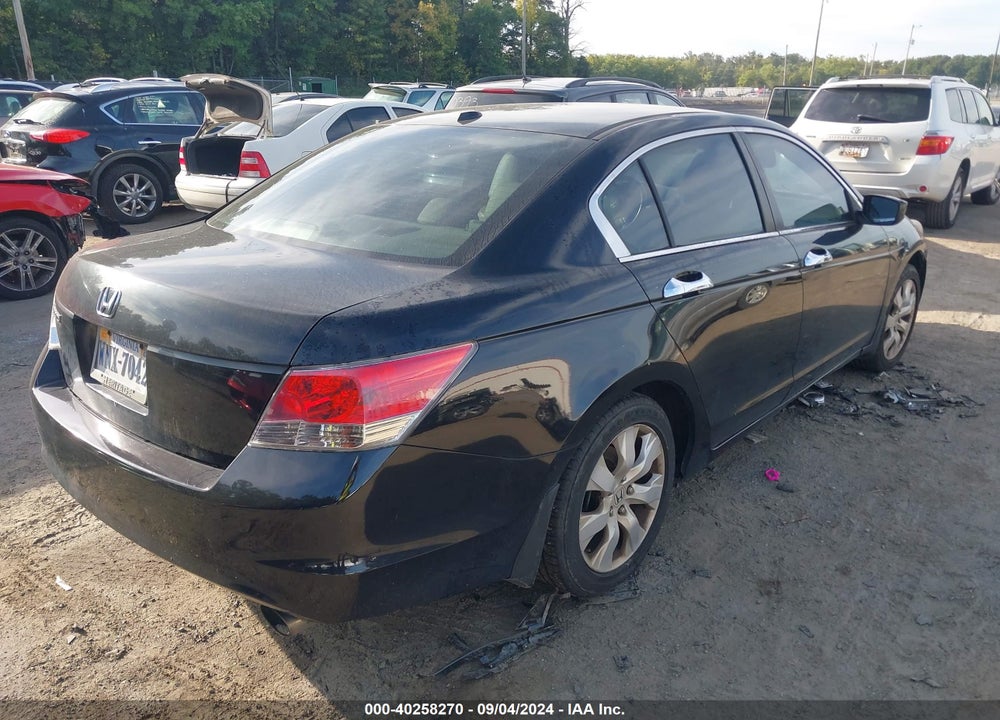 2009 HONDA ACCORD VIN: 1HGCP26829A018705