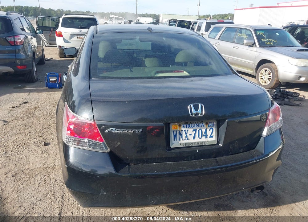 2009 HONDA ACCORD VIN: 1HGCP26829A018705