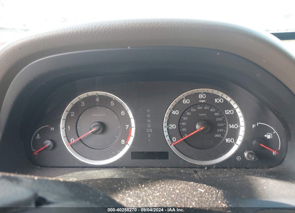 2009 HONDA ACCORD VIN: 1HGCP26829A018705