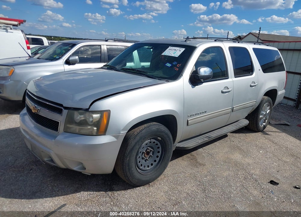 2010 CHEVROLET SUBURBAN 1500 LT1 VIN: 1GNUCJE06AR268403
