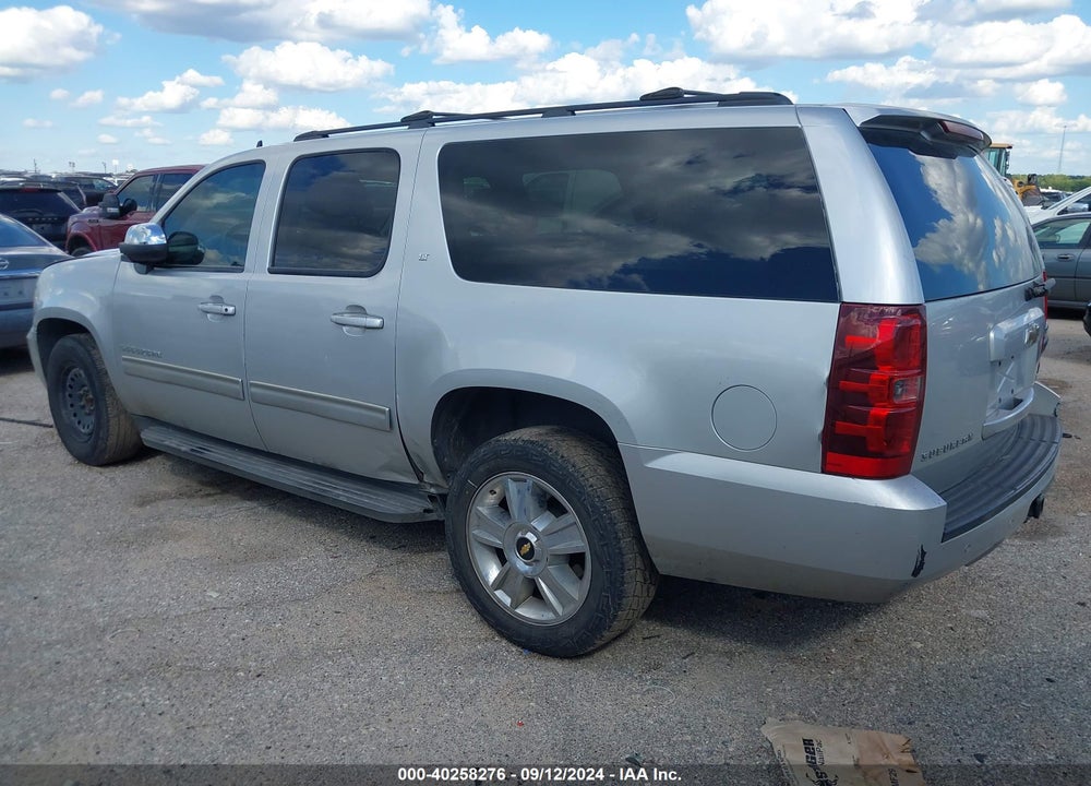 2010 CHEVROLET SUBURBAN 1500 LT1 VIN: 1GNUCJE06AR268403