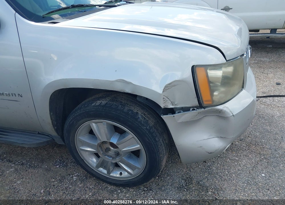 2010 CHEVROLET SUBURBAN 1500 LT1 VIN: 1GNUCJE06AR268403