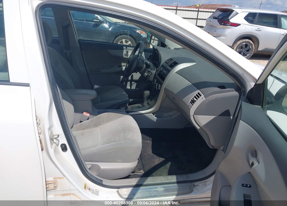 2009 TOYOTA COROLLA LE VIN: 1NXBU40E19Z135621