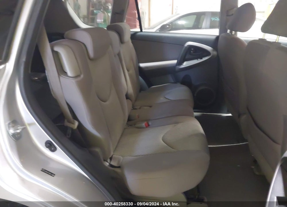 2008 TOYOTA RAV4 VIN: JTMBD33V886074278