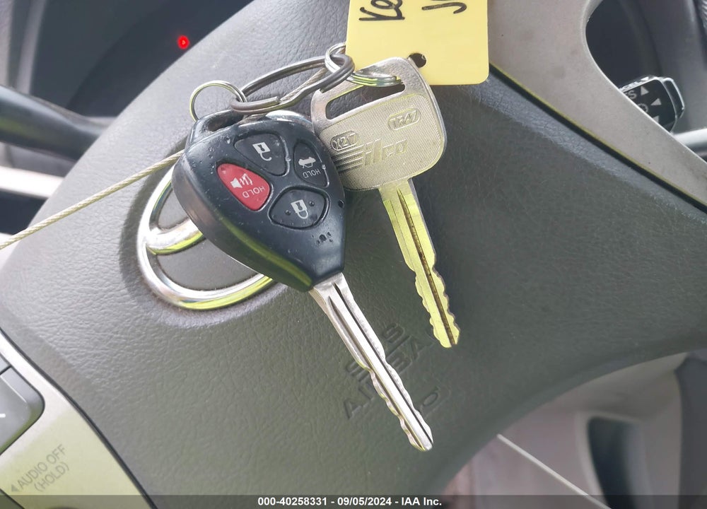 2007 TOYOTA CAMRY LE VIN: 4T1BE46K97U647487