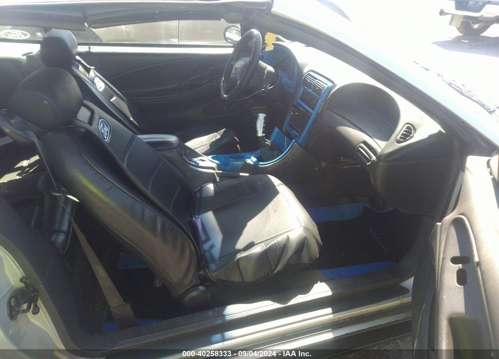 2000 FORD MUSTANG VIN: 1FAFP4447YF138465
