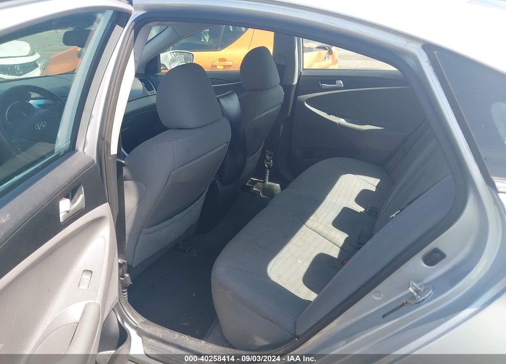 2014 HYUNDAI SONATA GLS VIN: 5NPEB4AC5EH821203