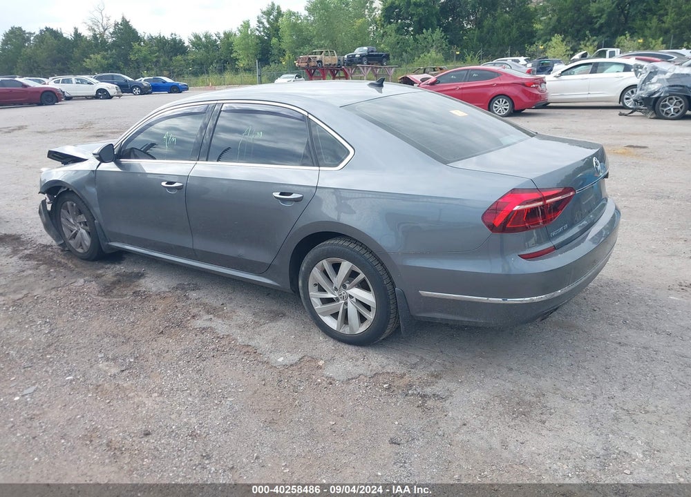 2018 VOLKSWAGEN PASSAT 2.0T SE VIN: 1VWBA7A37JC019164
