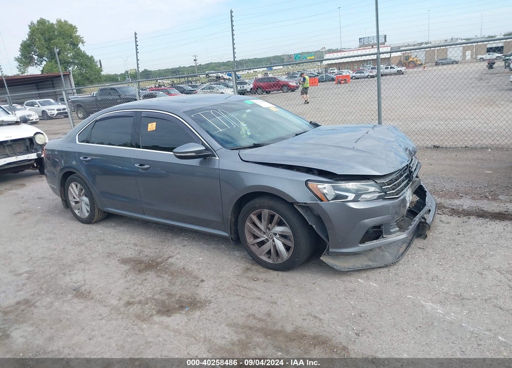 2018 VOLKSWAGEN PASSAT 2.0T SE VIN: 1VWBA7A37JC019164