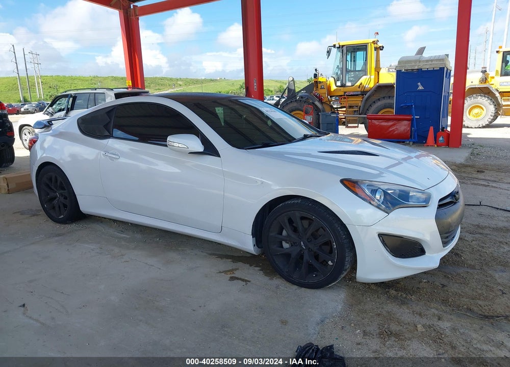 2015 HYUNDAI GENESIS 3.8 BASE VIN: KMHHU6KJ8FU124563