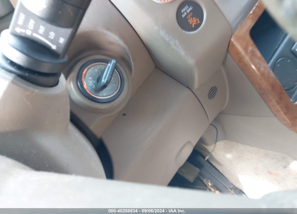 2005 NISSAN PATHFINDER LE VIN: 5N1AR18U85C786879