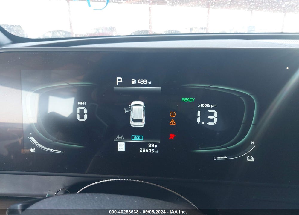 2023 KIA SPORTAGE PLUG-IN HYBRID X-LINE VIN: KNDPYDAH3P7086120