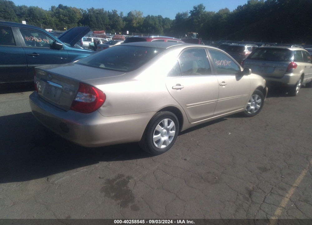2002 TOYOTA CAMRY LE VIN: 4T1BE32K72U549731