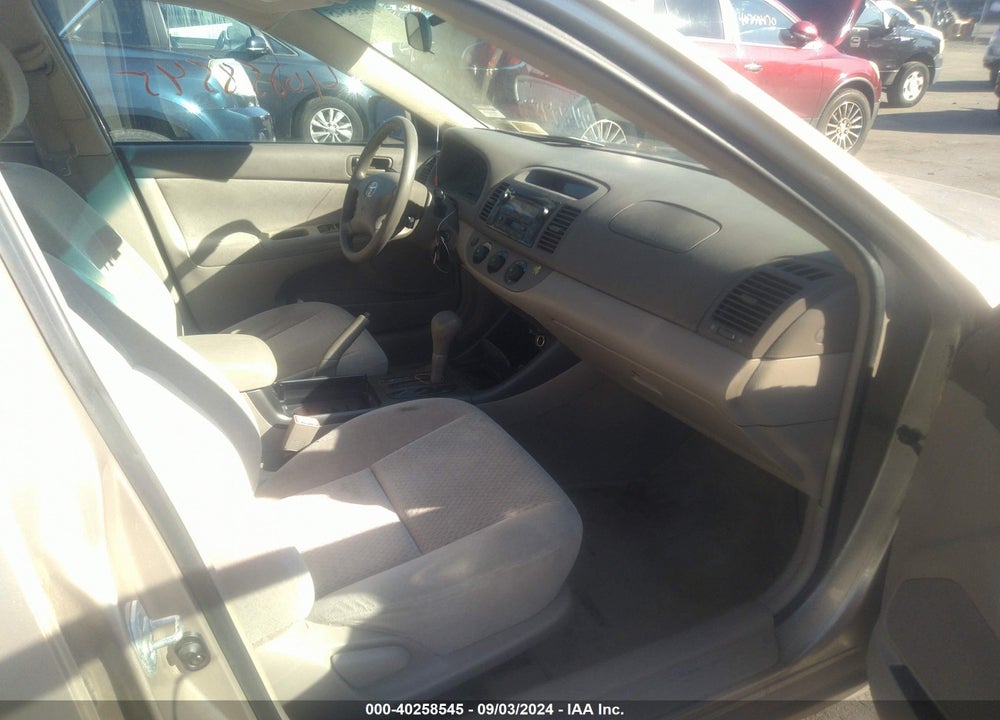 2002 TOYOTA CAMRY LE VIN: 4T1BE32K72U549731