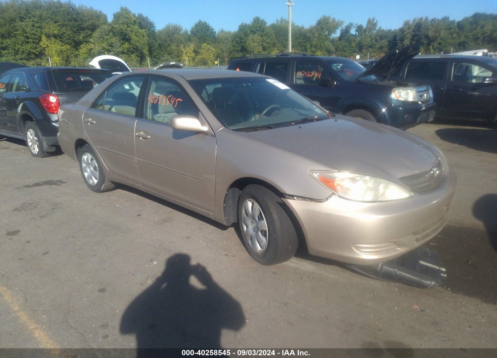 2002 TOYOTA CAMRY LE VIN: 4T1BE32K72U549731