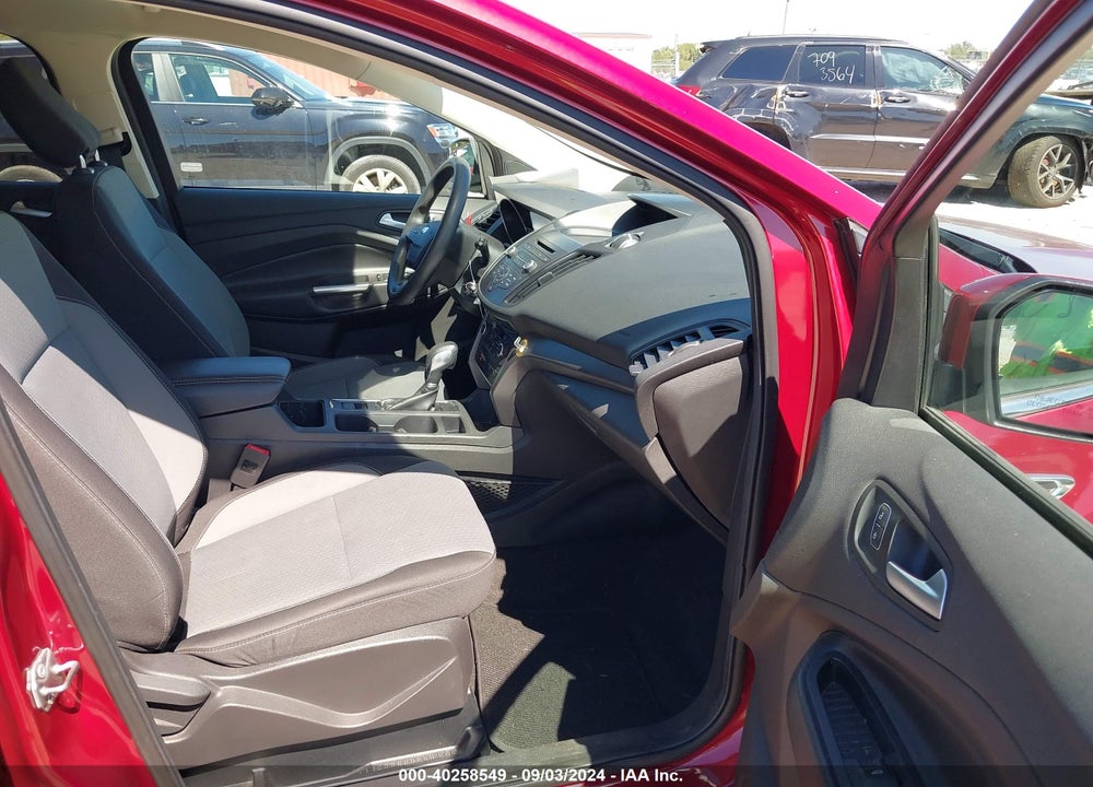 2018 FORD ESCAPE SE VIN: 1FMCU9G98JUC63515