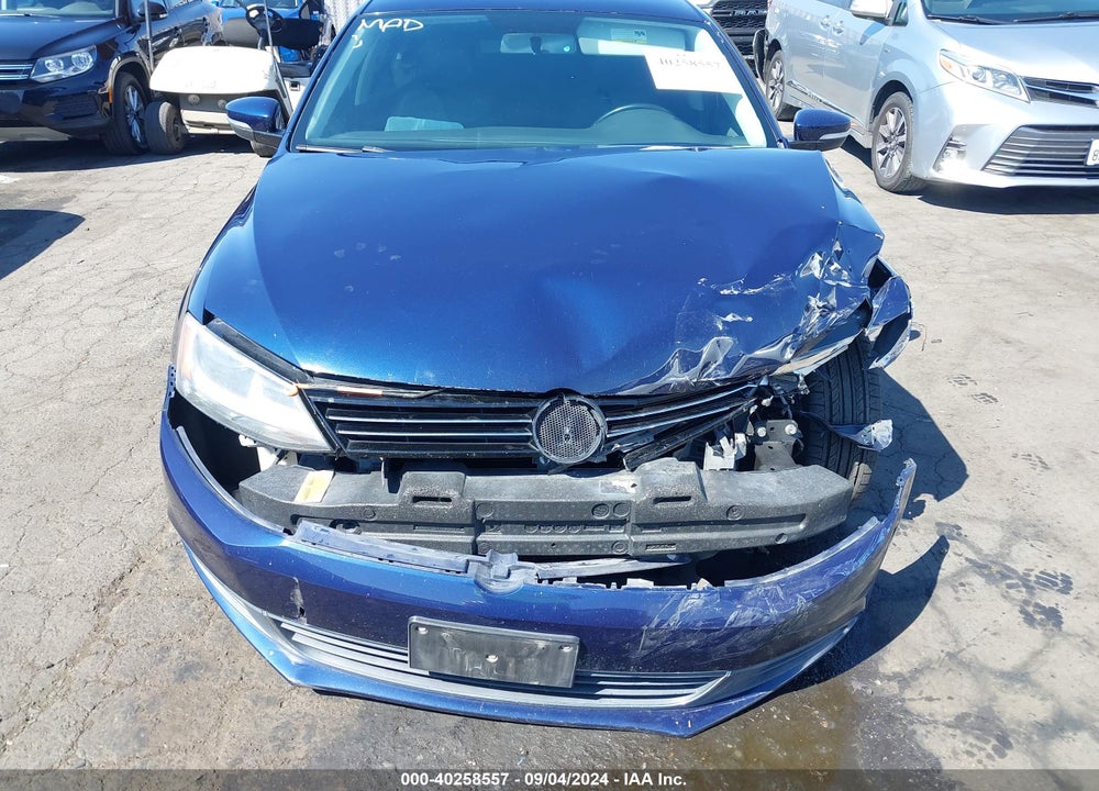 2013 VOLKSWAGEN JETTA 2.5L SE VIN: 3VWDP7AJ2DM382979