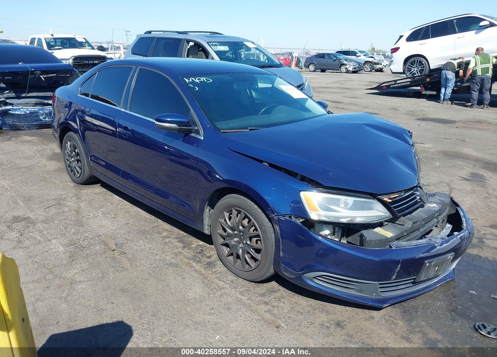 2013 VOLKSWAGEN JETTA 2.5L SE VIN: 3VWDP7AJ2DM382979