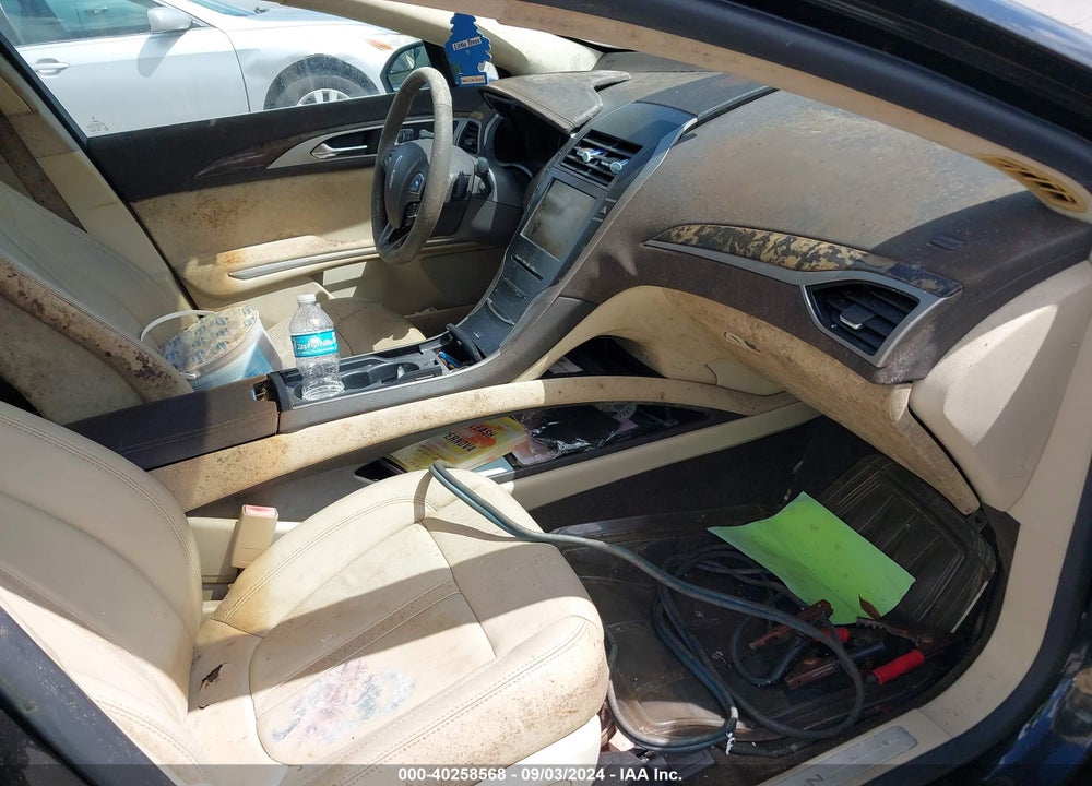 2013 LINCOLN MKZ VIN: 3LN6L2GK5DR808379