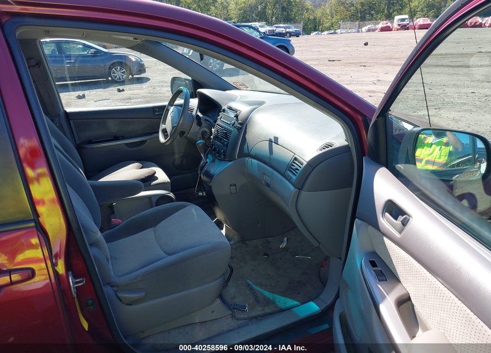 2007 TOYOTA SIENNA VIN: 5TDZK23C67S023244