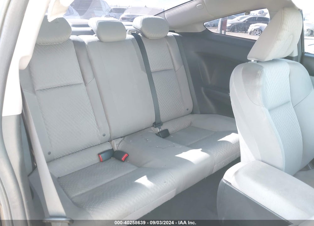 2015 HONDA CIVIC EX VIN: 2HGFG3A84FH501040