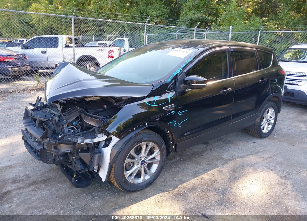 2017 FORD ESCAPE SE VIN: 1FMCU0G90HUB04347